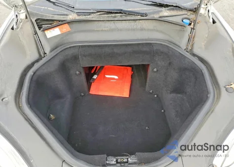 2015 Tesla Model S 60 из США, поврежденный, VIN 5YJSA1S10FFP78259